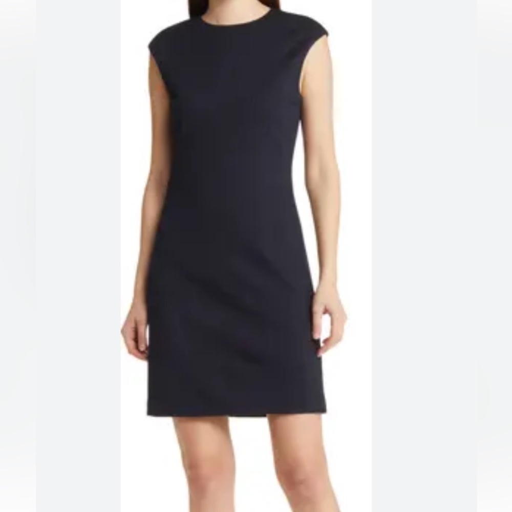 Theory navy blue dress. Size 6. Feels like a slight a line fit.